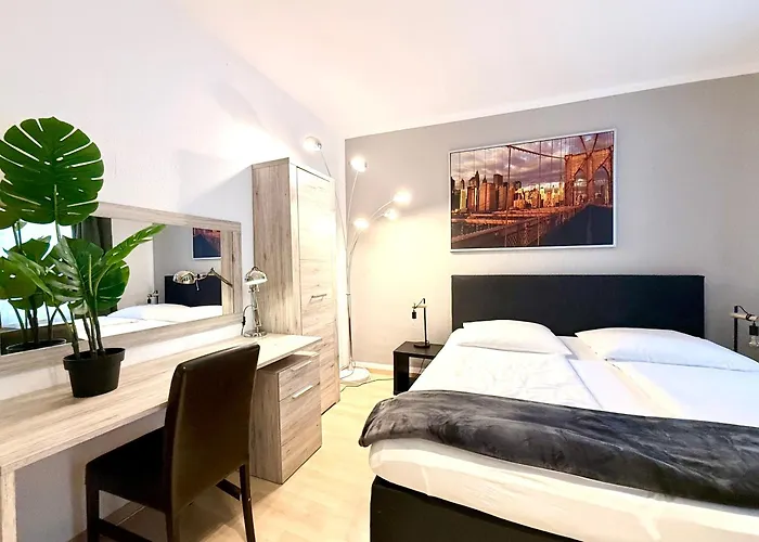 Altstadthotel Hayk am Rhein Köln